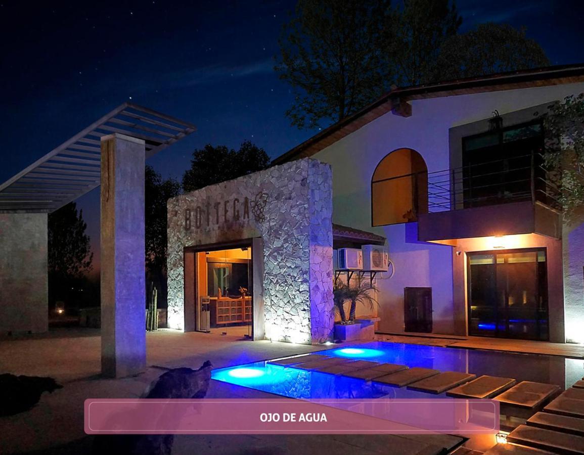 Bottega Hotel Boutique บาเย เด กัวลาลูเป ภายนอก รูปภาพ