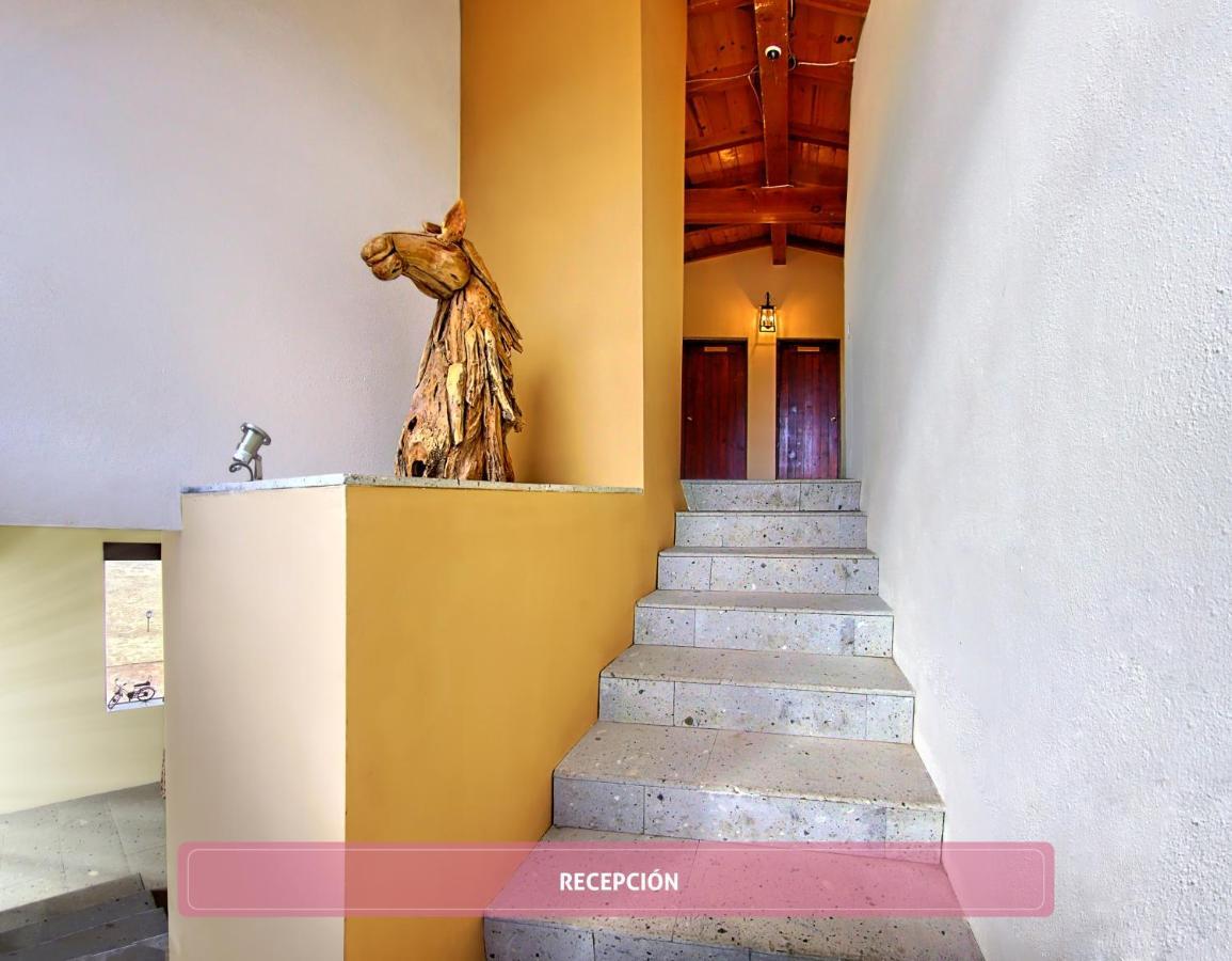 Bottega Hotel Boutique บาเย เด กัวลาลูเป ภายนอก รูปภาพ
